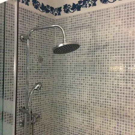 מלון Bristol קרקסון