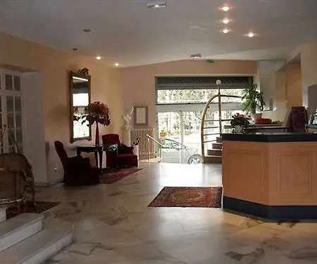 Hotel Bristol